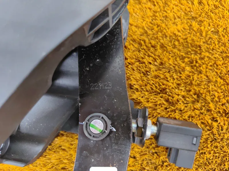 Педаль тормоза