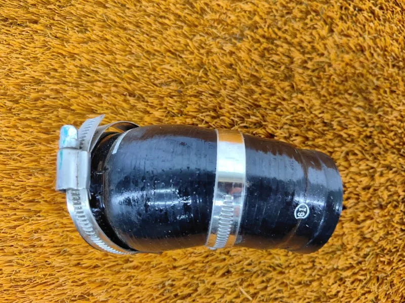 Патрубок интеркулера