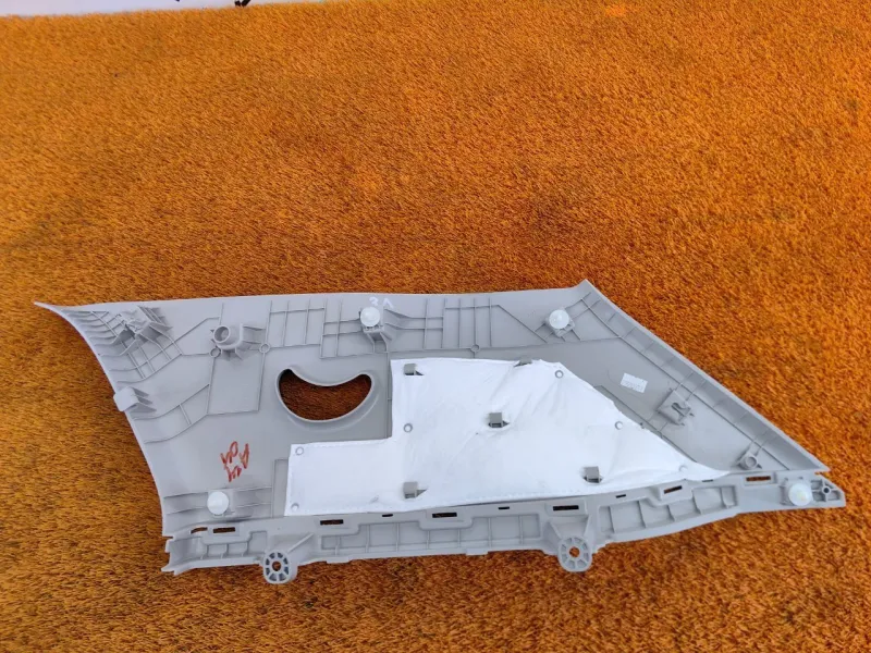 Накладка на стойку кузова