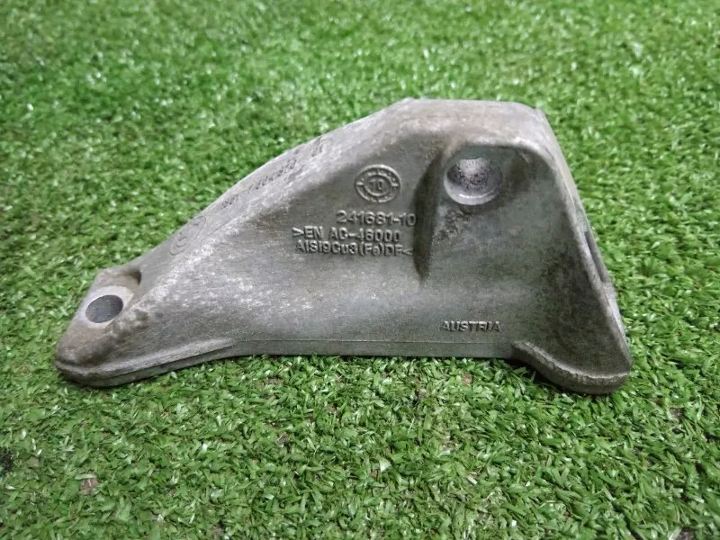 Кронштейн ТНВД