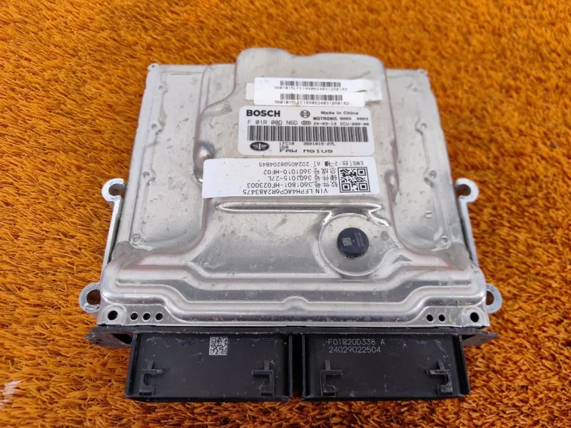 Блок управления двигателем