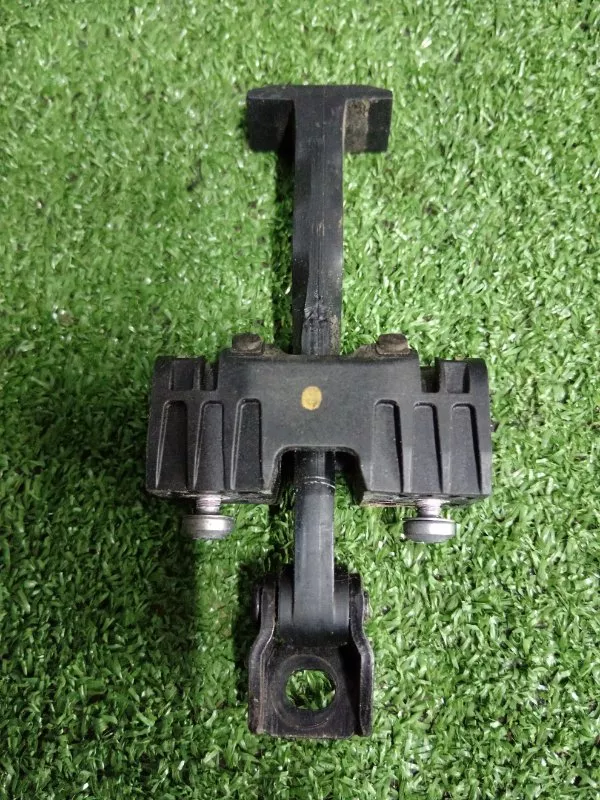 Ограничитель двери BMW 3-Series 2007 51227176808 E91, задний правый