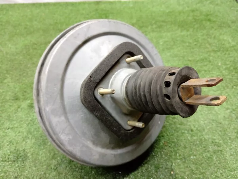 Главный тормозной цилиндр