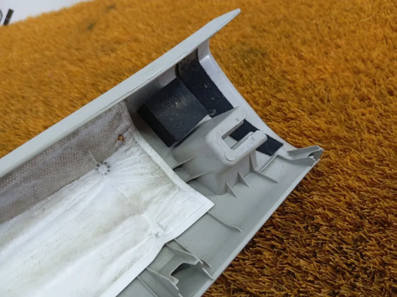 Накладка на стойку кузова