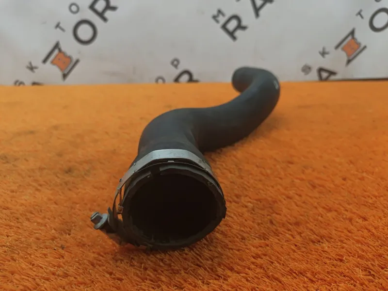 Воздуховод отопителя