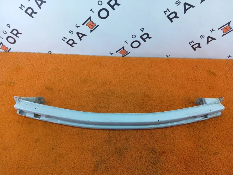 Усилитель бампера