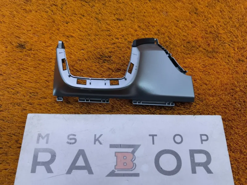 Декоративная накладка торпедо