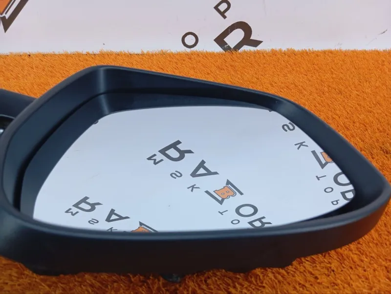 Зеркало боковое