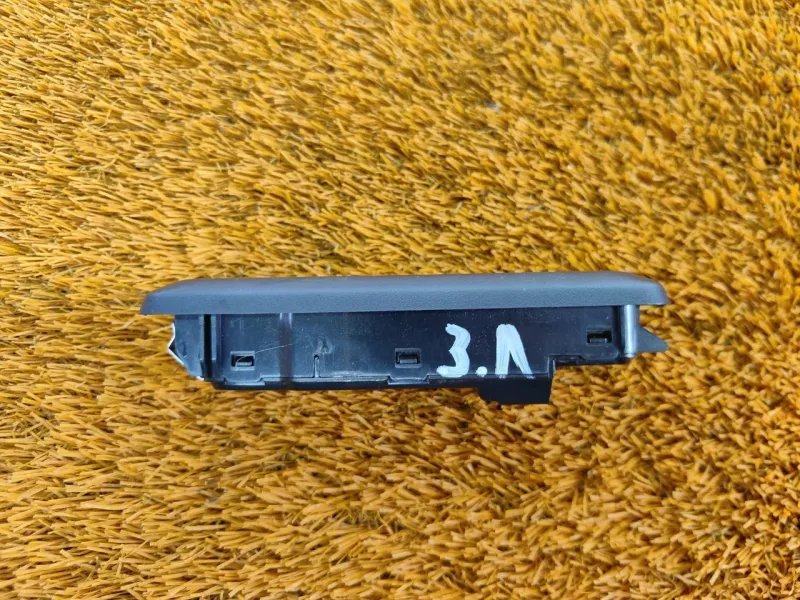 Плафон салона