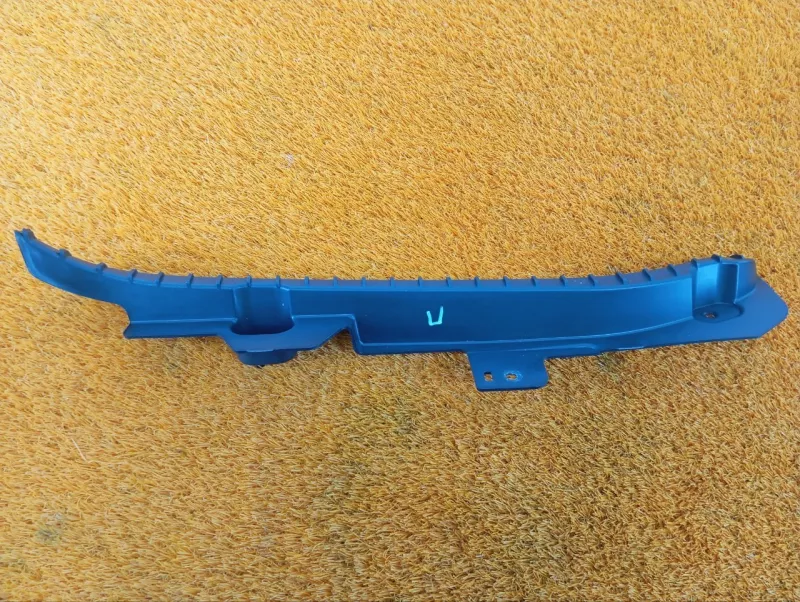 Крепление бампера