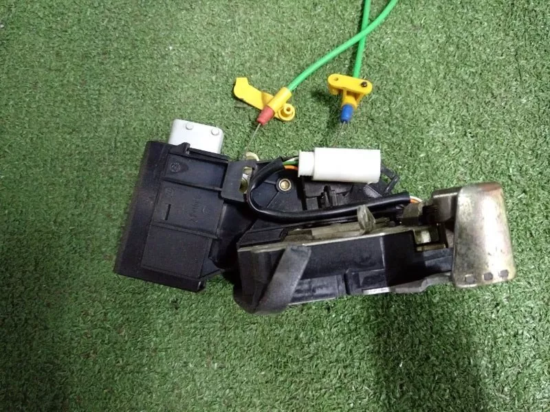 Замок двери