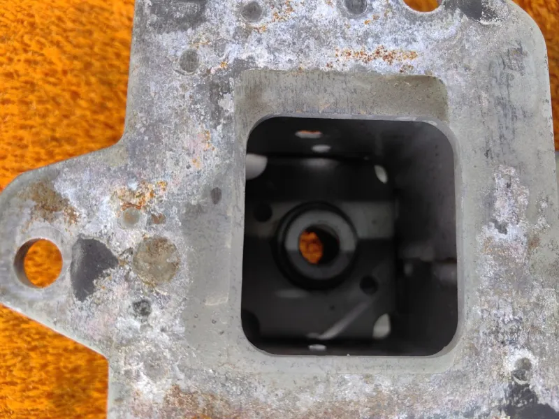 Усилитель бампера