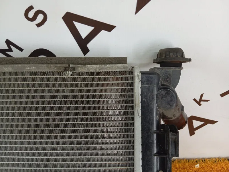 Радиатор двигателя