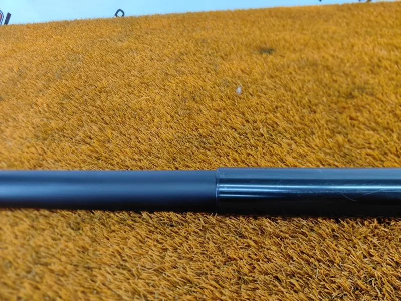 Амортизатор крышки багажника