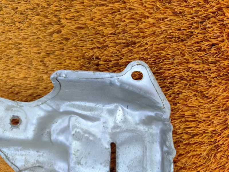 Экран коллектора выпускного