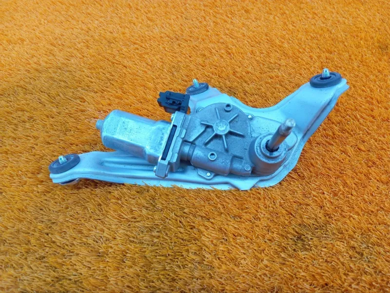 Моторчик стеклоочистителя