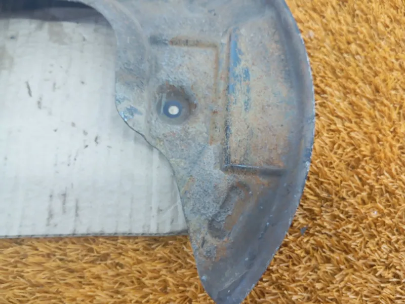 Пыльник тормозного диска