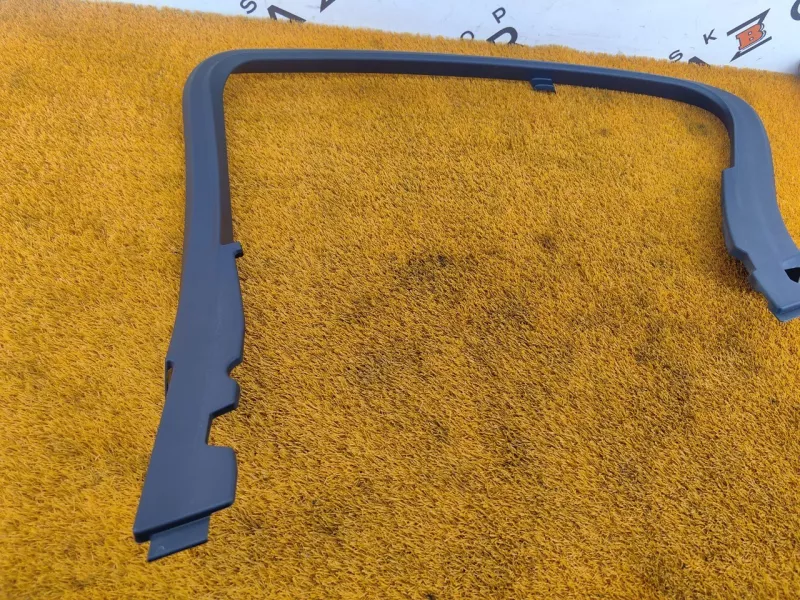 Молдинг двери