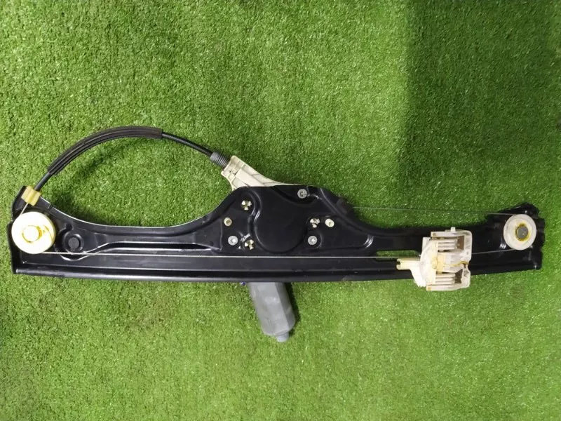 Стеклоподъемник BMW X5 2008 51357166381 E70, задний левый