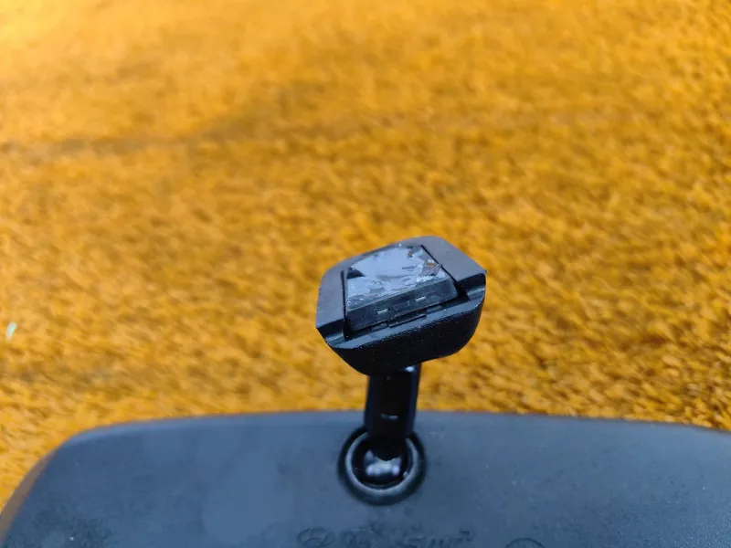 Зеркало заднего вида