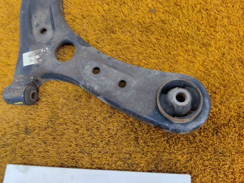 Рычаг подвески