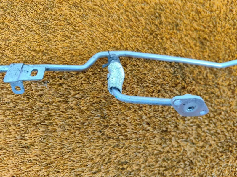 Трубка системы охлаждения