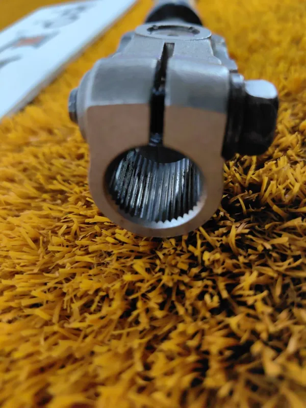 Рулевой карданчик