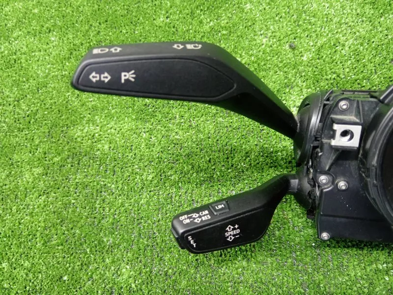 Переключатель подрулевой Audi A5 2019 4N0907129S 2 CYR