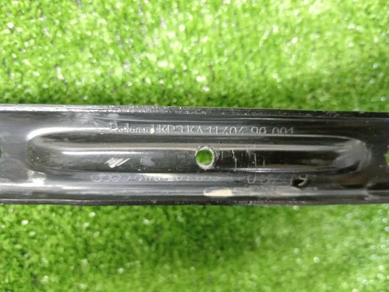 Крепление топливного бака Audi A5 2019 8W0825214A 2 CYR