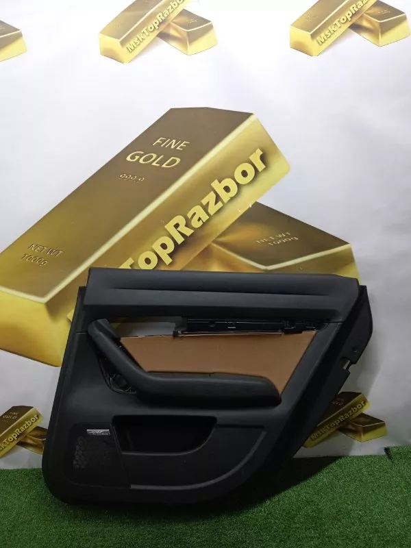 Обшивка двери Audi A6 2006 4F0867306 C6, задняя правая