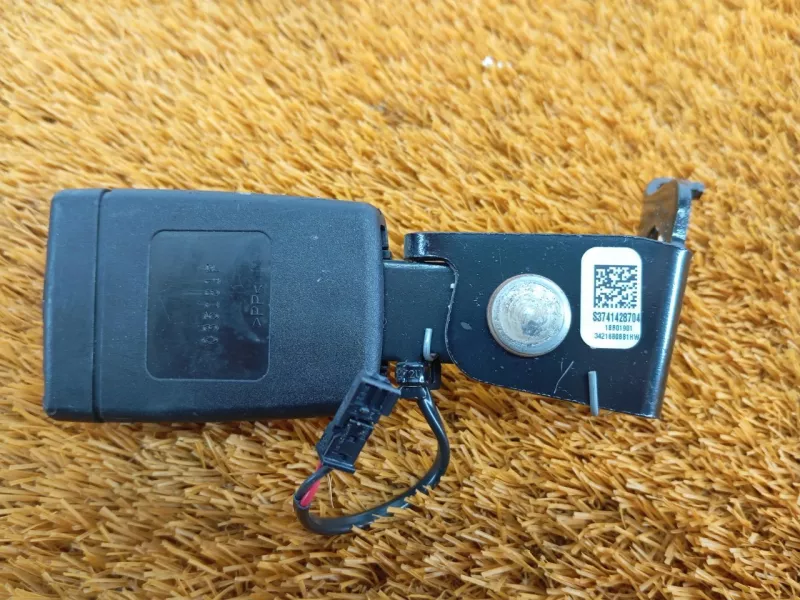 Замок ремня безопасности