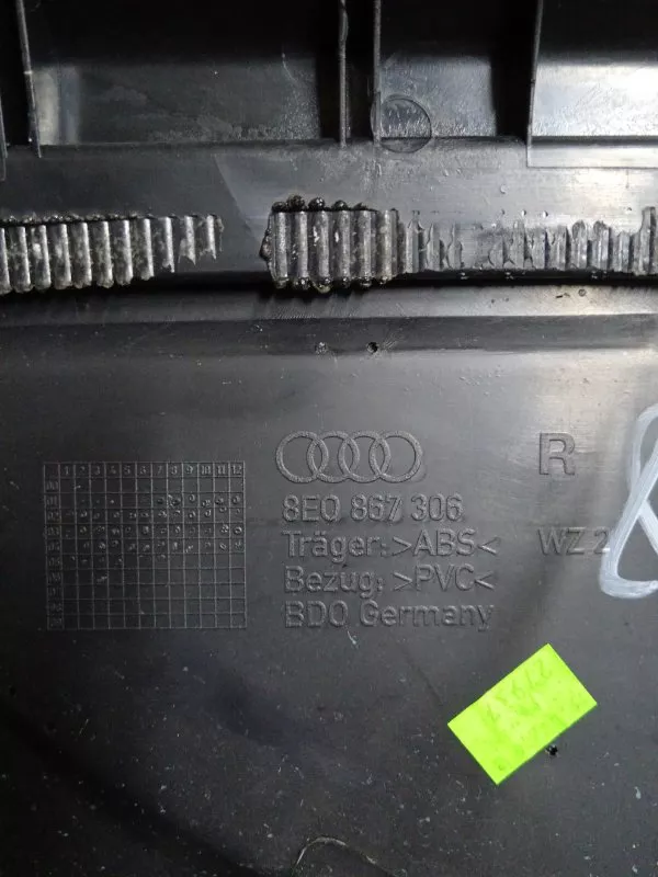 Обшивка двери Audi A4 2007 8E0867306 B7, задняя правая