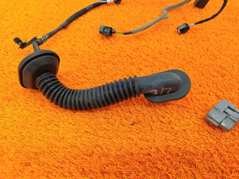 Проводка двери