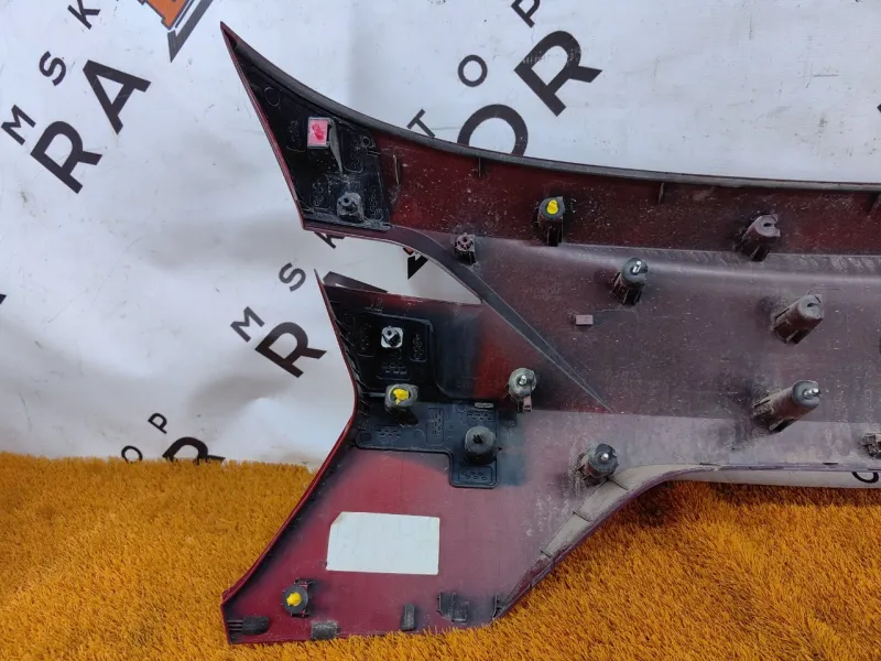 Накладка крышки багажника