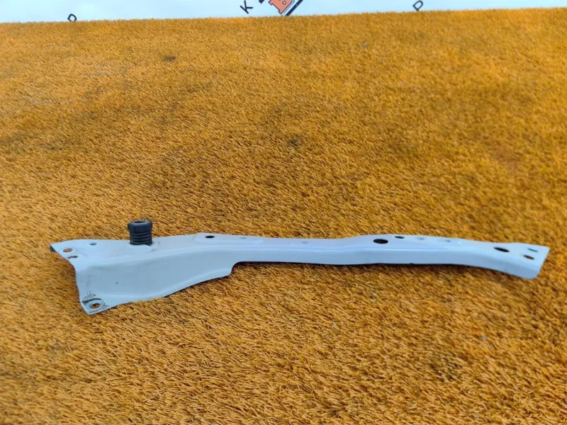 Крепление фары