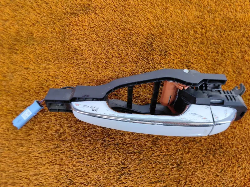 Ручка двери внешняя