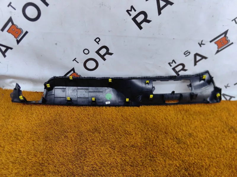 Декоративная накладка торпедо