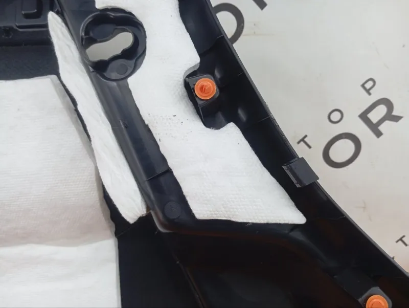 Обшивка багажника