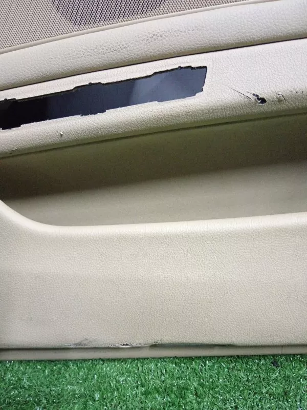 Обшивка двери BMW 5-Series 2011 51417273356 F10, передняя правая