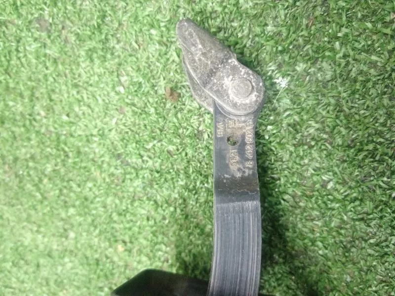 Ограничитель двери