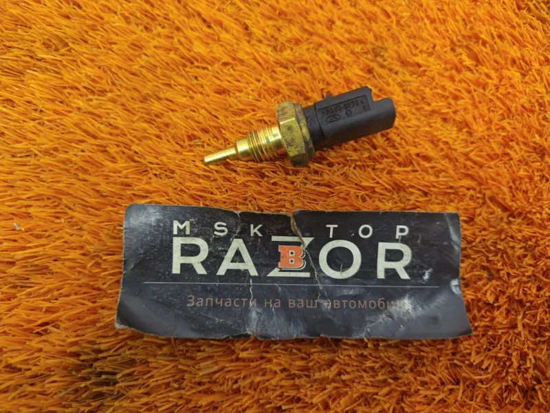 Датчик температуры охлаждающей жидкости