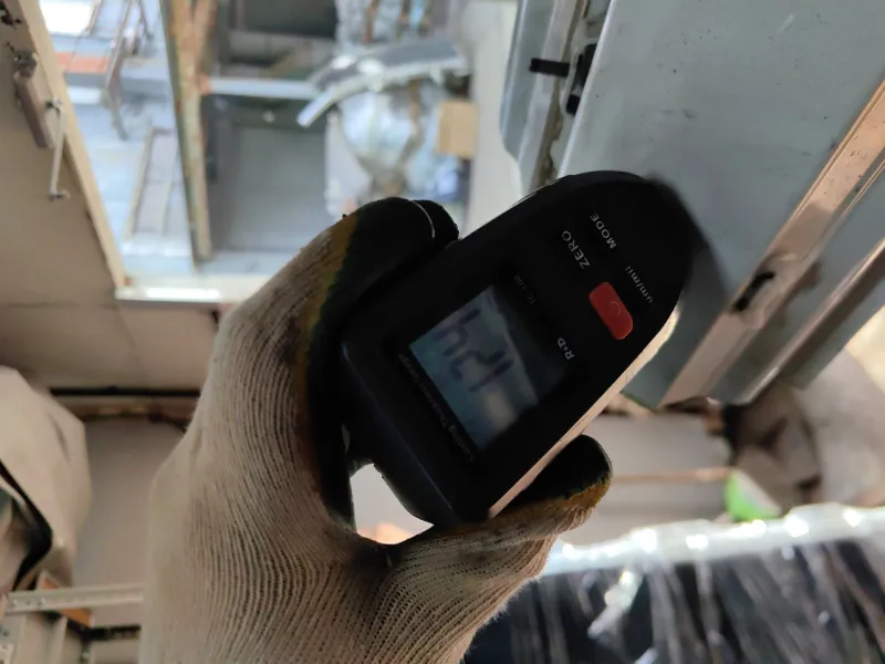 Порог с центральной стойкой