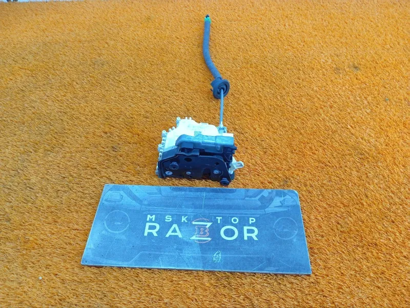 Замок двери