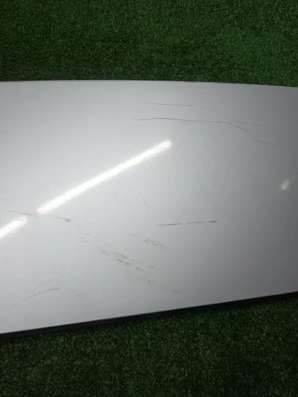 Спойлер багажника