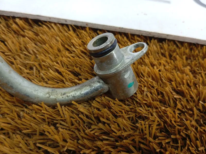 Трубка масляная