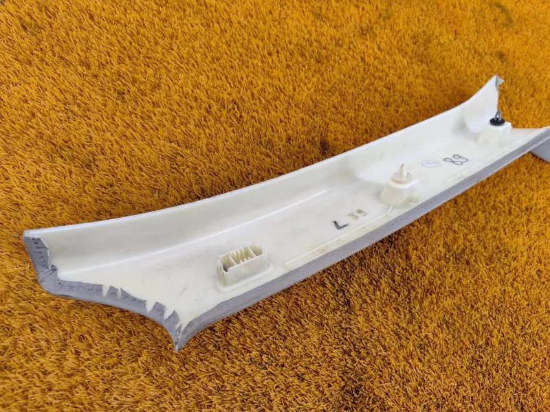 Обшивка стойки