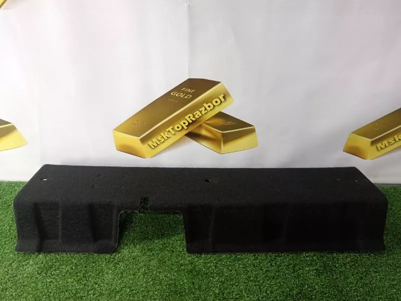 Обшивка багажника