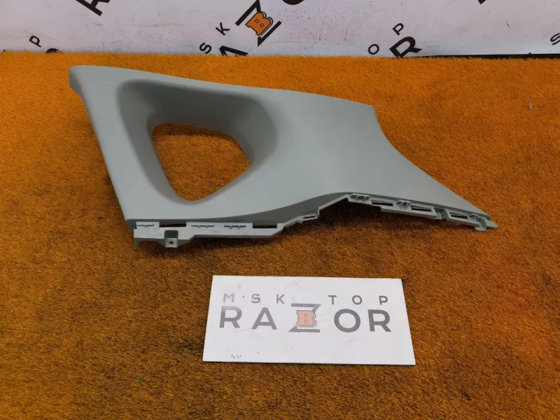 Накладка на стойку кузова