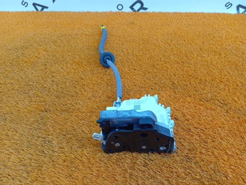 Замок двери