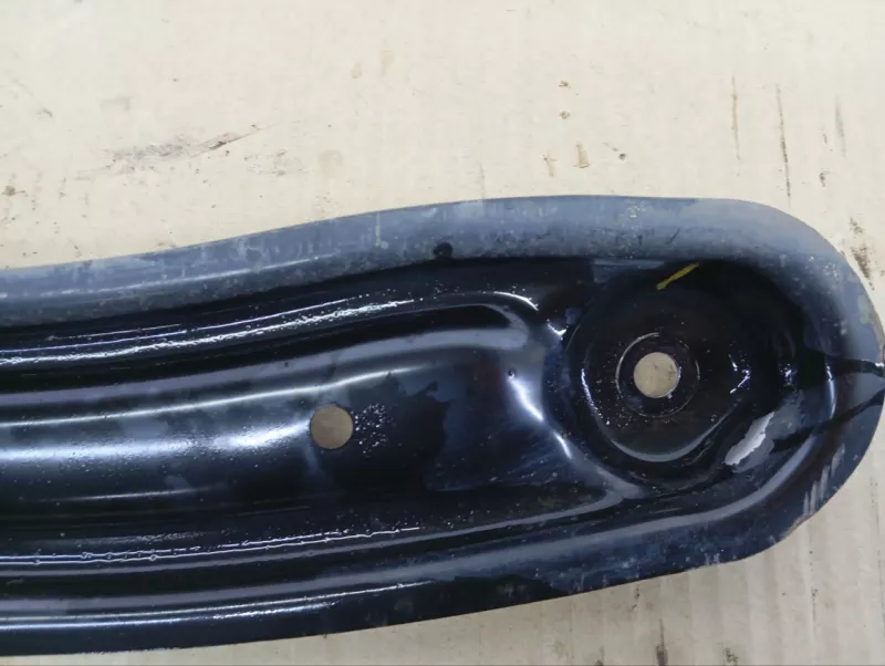 Крепление глушителя